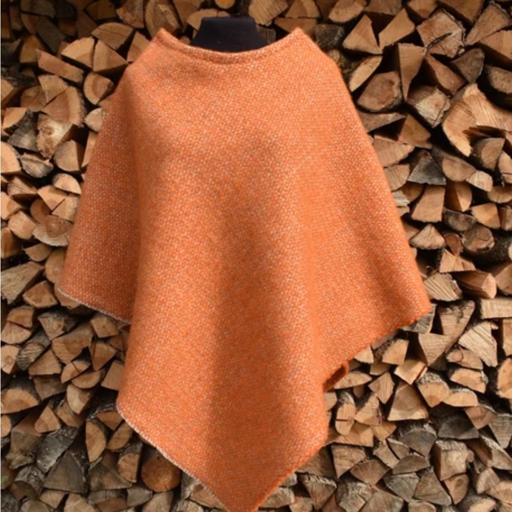 Olsen textured poncho 💋